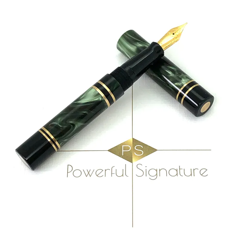 Moderna Omas Pearl Dark Green Brass